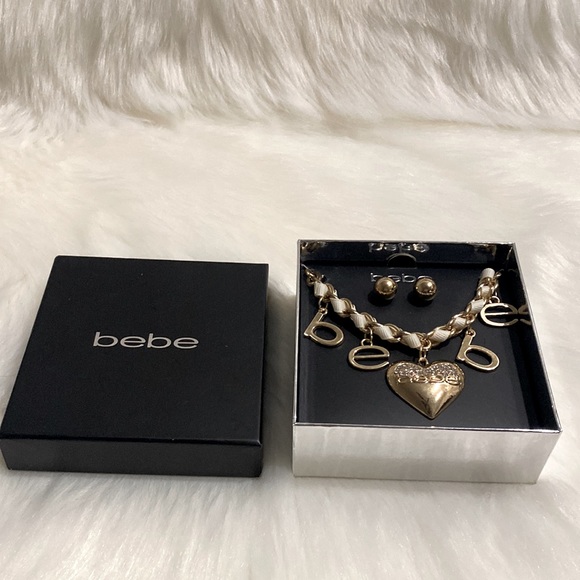 Bebe Earrings and Necklace Set NWT Excellent Condition - Picture 7 of 10